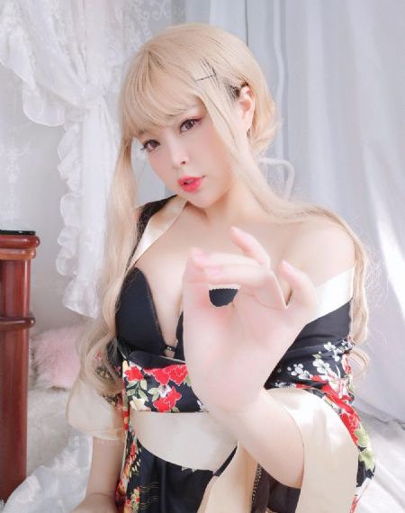 爱上朋友的姐姐_剧情片在线手机播放