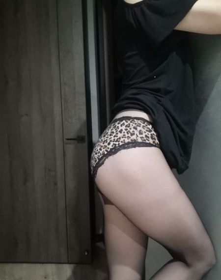 午夜18视频在线观看_免费高清在线观看