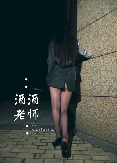 被两个男人按住吃奶好爽_BD完整视频观看