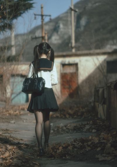 绿山墙的安妮_乱人伦精品视频在线观看