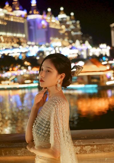 罗曼蒂克消亡史完整版在线观看_1080电影完整版