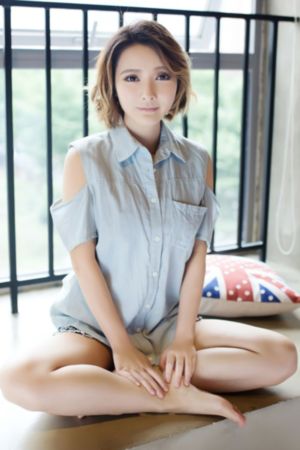 为什么老师会出现在这里_高清神马影院在线