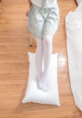女教师自己扒开荫道口任你看_高清完整版BD